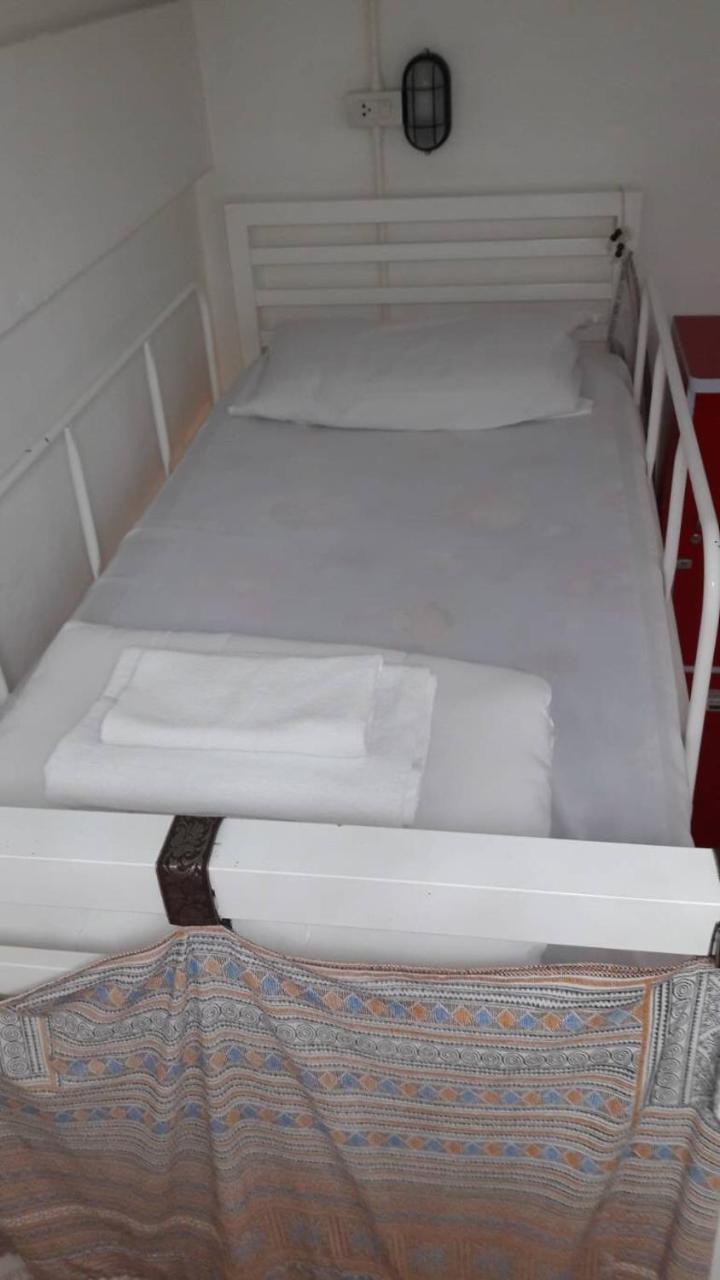 @Lanna House (Adults Only) Hostel Τσιάνγκ Μάι Εξωτερικό φωτογραφία